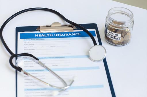 医療保険の確認書 保険業,医療機関,金融業の写真素材