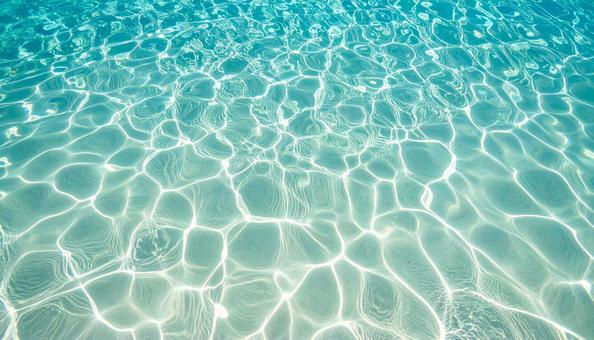 美しい水面 美しい水面の写真