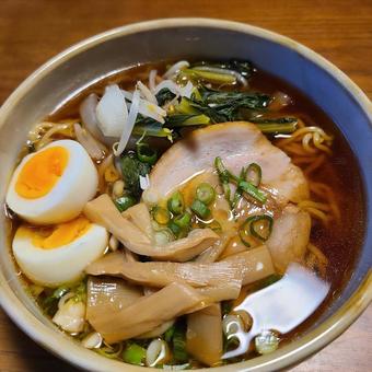 家で作ったラーメン 家で作ったラーメンの写真