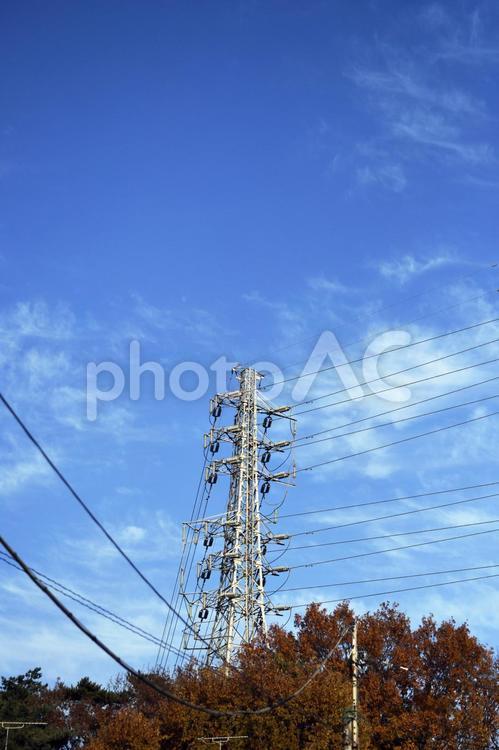 鉄塔がある風景 鉄塔,送電線,電線の写真素材