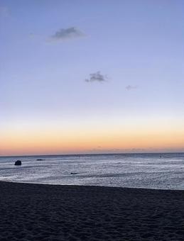 空と海のグラデーション 空と海のグラデーションの写真