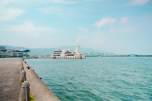 Photo, lake biwa, otsu, station, 