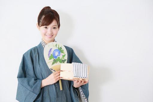 温泉旅行イメージ 温泉旅行イメージ 女子旅,大学生,和服の写真素材