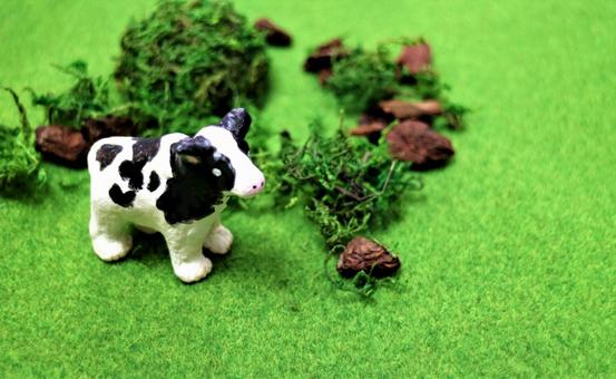 粘土で作った牛の写真素材 粘土で作った牛の写真素材 牛,動物,粘土の写真素材