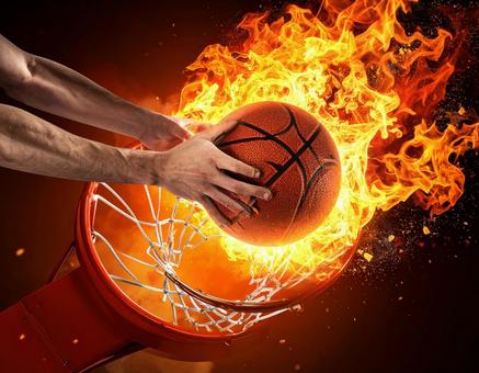 炎をまとったバスケットボールのイメージの写真