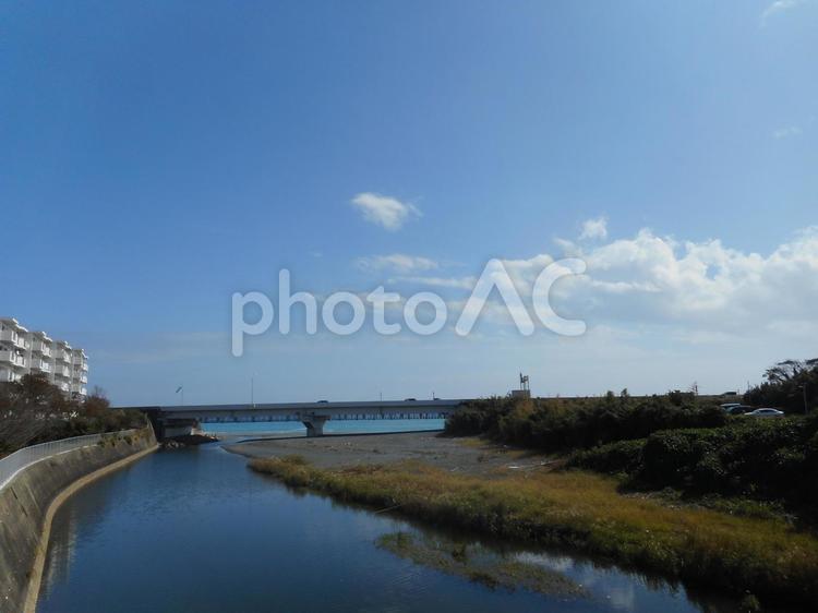 相模湾と河口 相模湾,海,川の写真素材