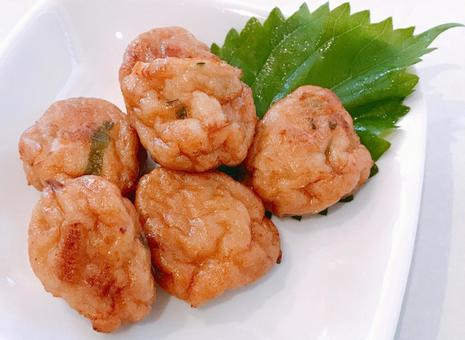 ひとくち揚げ ひとくち揚げ 薩摩揚げ,さつま揚げ,さつまあげの写真素材
