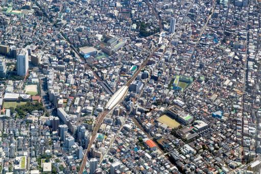 東急の自由が丘駅付近を空撮 東急の自由が丘駅付近を空撮 空撮,自由が丘,自由が丘駅の写真素材