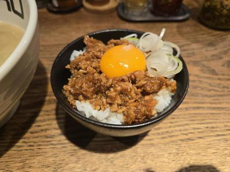 鶏そぼろご飯 鶏そぼろご飯 東京,ランチ,肉の写真素材