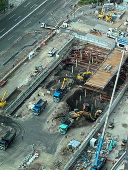 高輪ゲートウェイ 工事現場 いちこく沿い 高輪ゲートウェイ 工事現場 いちこく沿い 高輪ゲートウェイ,工事現場,ショベルカーの写真素材