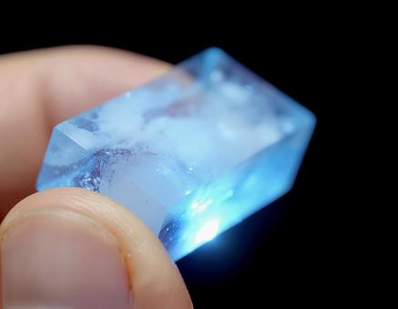 注目の物質 エアロゲル aerogelの写真