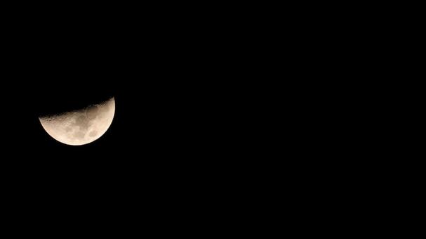 半月 半月 半月,ハーフムーン,harfmoonの写真素材