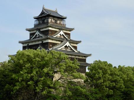 初夏の広島城天守4 初夏の広島城天守4の写真