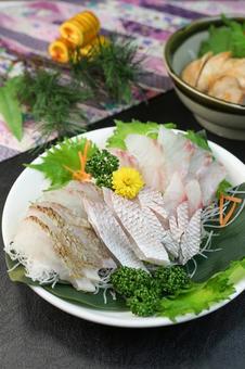 鯛の刺身 鯛の刺身の写真