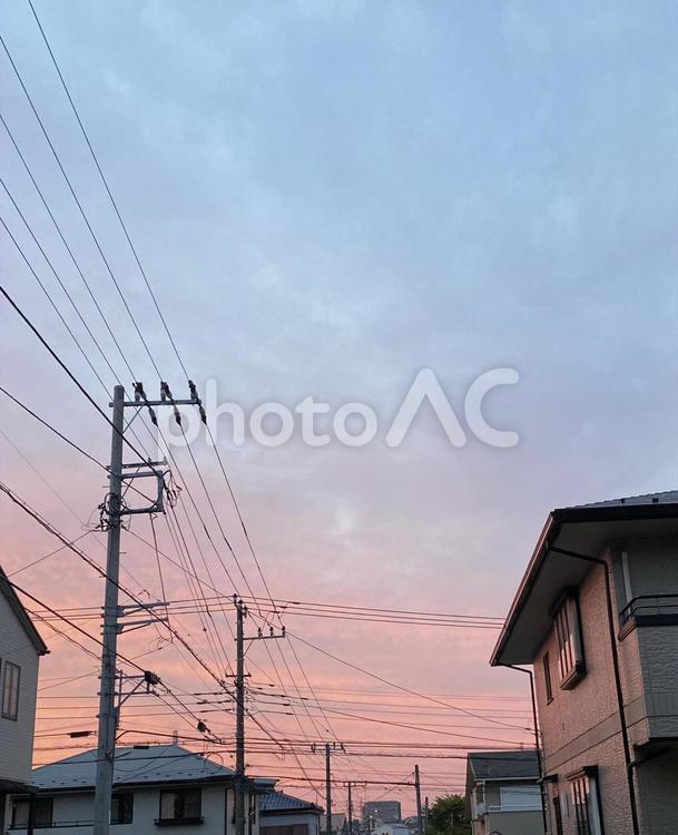 夕焼け むらさき,初夏,自然の写真素材