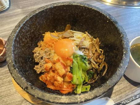 石焼ビビンバ 石焼ビビンバの写真