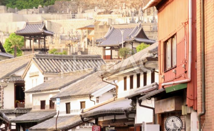 夕暮れに染まる古都の街並み 美観地区,岡山,倉敷の写真素材