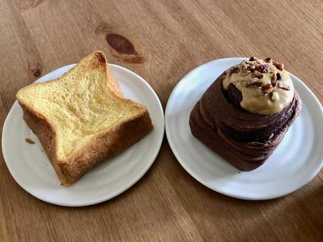 Tokyo, Bread and Cinnamon Rolls, JPG