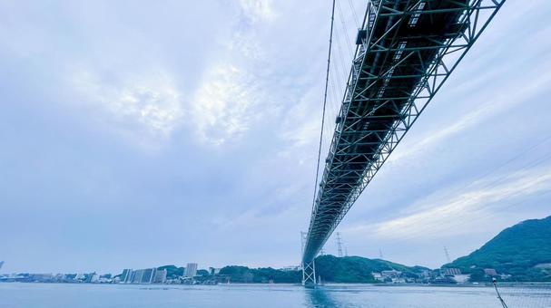 関門橋の橋裏アート 関門橋,関門海峡,吊橋の写真素材