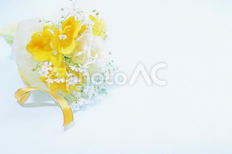 フリージアとかすみ草の花束 花束,フリージア,かすみ草の写真素材