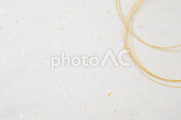金の水引と和紙の年賀状素材 年賀状,水引,辰年の写真素材