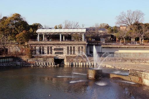 琵琶湖疏水記念館 琵琶湖疏水記念館 琵琶湖疏水記念館,琵琶湖疏水,噴水の写真素材