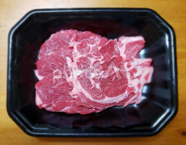 豪州産　ラム肩ロース　焼肉用 豪州産,ラム肩ロース,焼肉用の写真素材