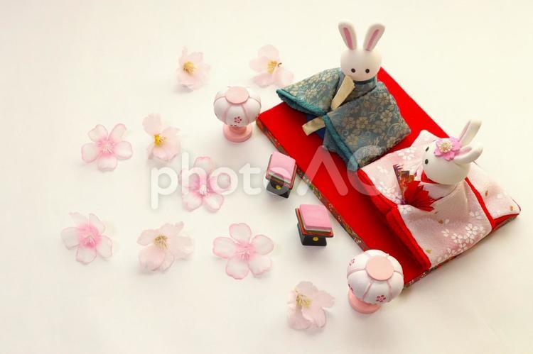 十二単を着たかわいいうさぎのお雛様　 おひな様,ひな祭り,かわいいの写真素材