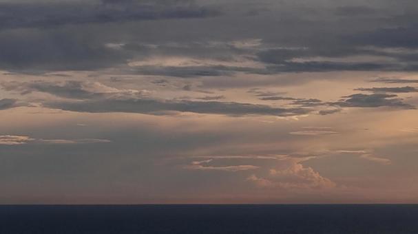 雲037 雲037の写真