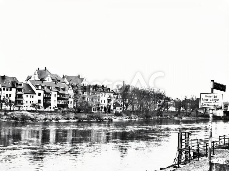 レーゲンスブルクの街並み11 ドイツ,レーゲンスブルク,レーゲンスブルクの街並みの写真素材