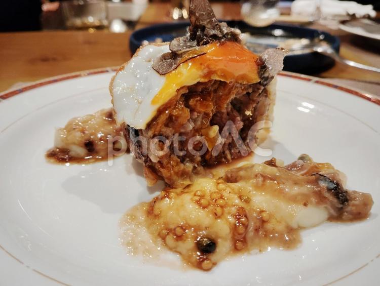 豚ひき肉とアバのハンバーグ アバ,ハンバーグ,豚肉の写真素材