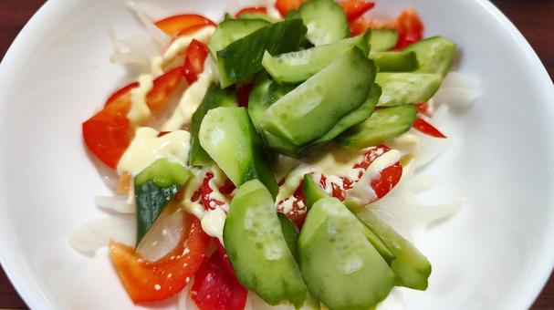 サラダ サラダ サラダ,野菜,キュウリの写真素材