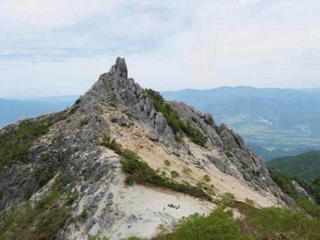 地蔵ヶ岳のオベリスク 地蔵ヶ岳のオベリスクの写真