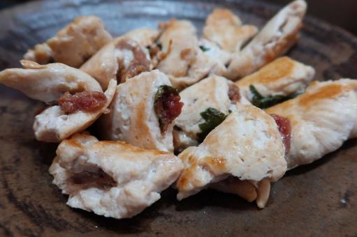 Refreshing meat rolls with pickled plum and shiso, JPG Refreshing meat rolls with pickled plum and shiso, JPG