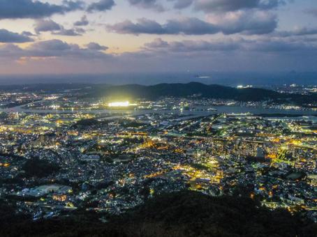 【福岡県】北九州市・皿倉山展望台 皿倉山展望台,夜景,夜の写真素材