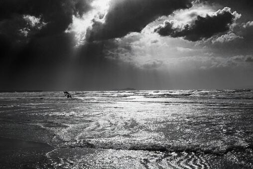 光芒の海 光,光芒,雲の写真素材