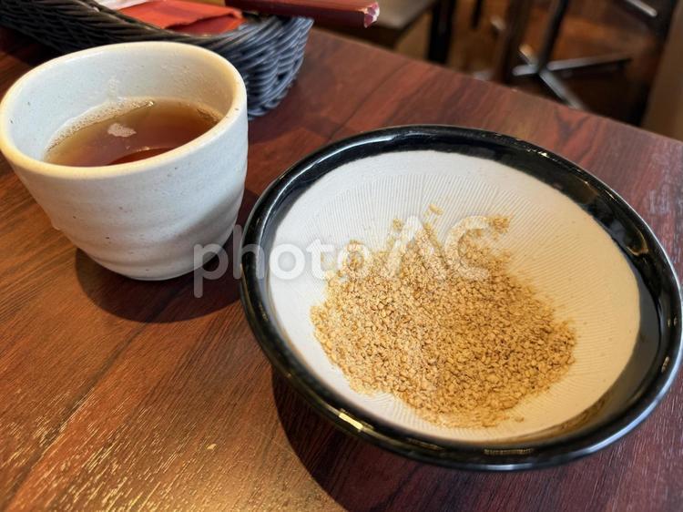 ごま とんかつ,とんカツ,ごまの写真素材
