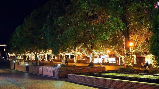 冬の多摩センター駅・クリスマス（多摩市） 冬,クリスマス,イルミネーションの写真素材