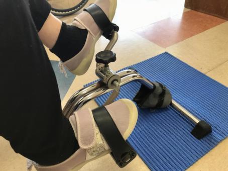 ペダル漕ぎ ペダル漕ぎ ペダル,ペダル漕ぎ,運動の写真素材