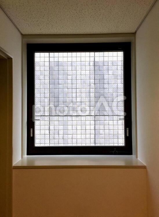 正方形の窓と壁 窓,正方形,サッシの写真素材