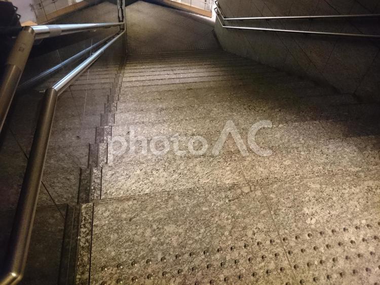 階段の手すり てすり,ビル,マンションの写真素材