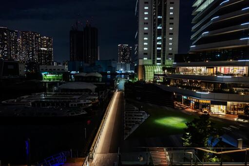 ウォーターズ竹芝　夜景　2025年 ウォーターズ竹芝,東京,夜景の写真素材
