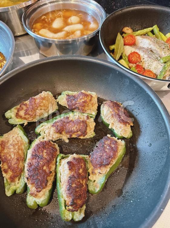 料理 野菜,フライパン,作り置きの写真素材