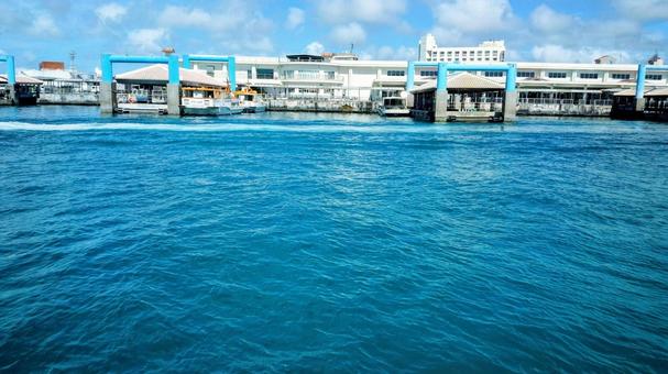 石垣島 離島ターミナル 石垣島 離島ターミナルの写真