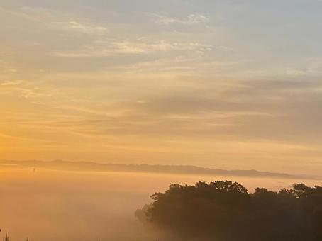 Photo, sea of ​​clouds, morning glow, early morning, 
