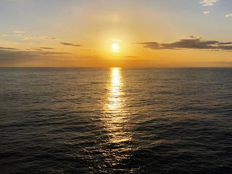 朝日 朝日 朝日,夕焼け,太陽の写真素材
