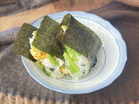 具沢山おにぎり おにぎり,具沢山,海苔の写真素材