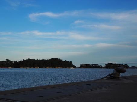 松島(宮城県・松島町) 松島(宮城県・松島町) 松島,日本三景,松島湾観光船発着場の写真素材