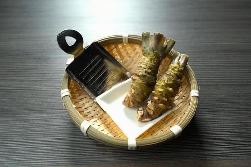 本わさびとおろし金 焼肉用,本わさび,薬味の写真素材