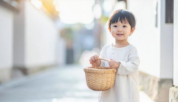 お買い物に行く子供　の写真